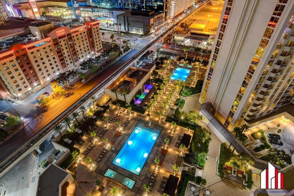 Casa de férias Mgm Signature-18-701 1br2ba Strip View Balcony *